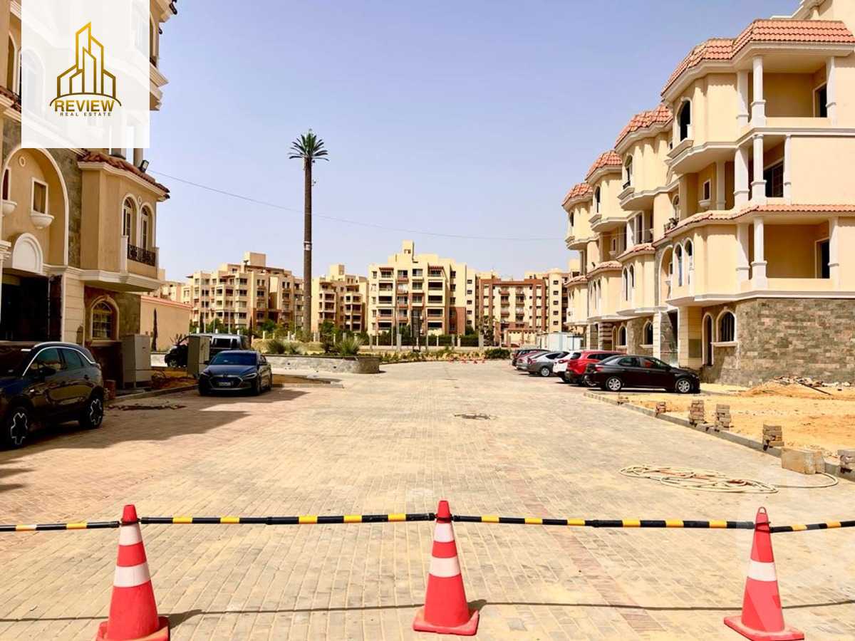 https://aqarmap.com.eg/en/listing/4962377-for-sale-cairo-6th-of-october-compounds-bhy