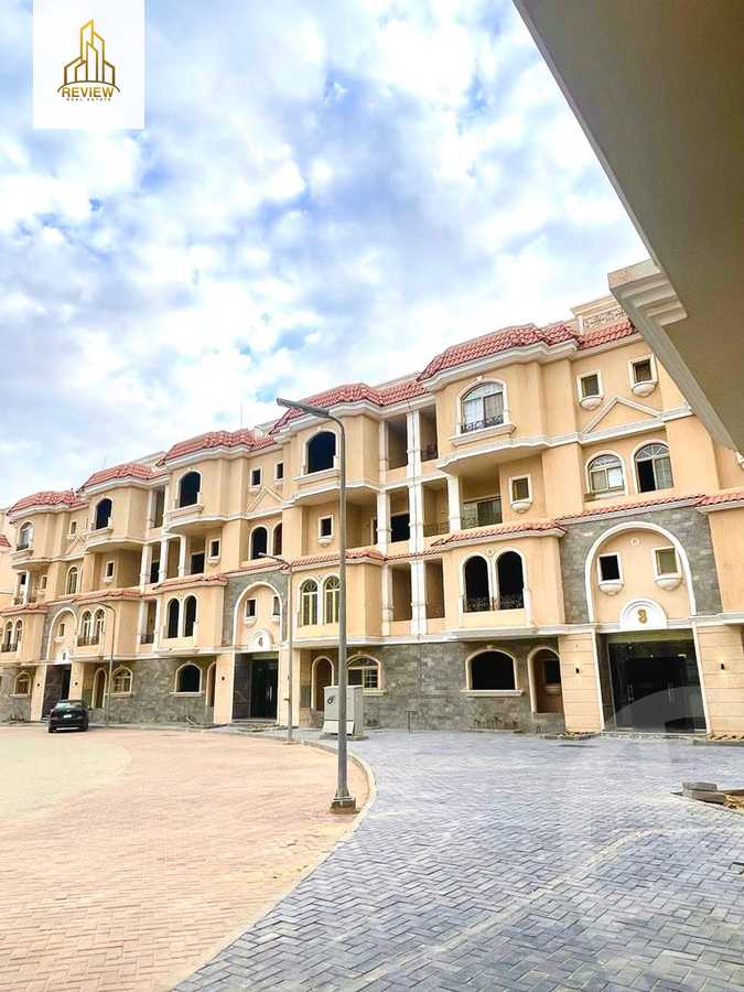 https://aqarmap.com.eg/en/listing/4962377-for-sale-cairo-6th-of-october-compounds-bhy