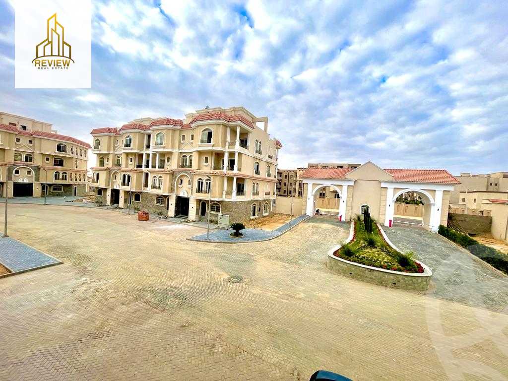 https://aqarmap.com.eg/en/listing/4962377-for-sale-cairo-6th-of-october-compounds-bhy