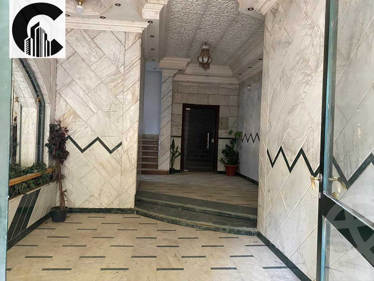 https://aqarmap.com.eg/en/listing/5884506-for-sale-cairo-el-mohandesen-meet-oqbah-esraa-al-malmin-st