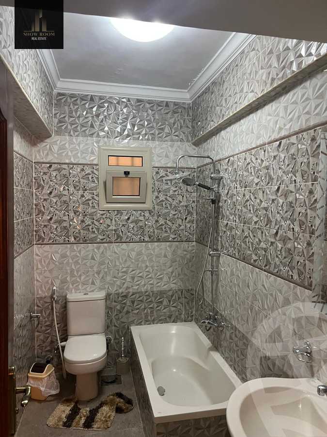 https://aqarmap.com.eg/en/listing/5626694-for-sale-cairo-new-cairo-ganob-el-akadamiya-south-academy-h-mosaab-ibn-omair-st