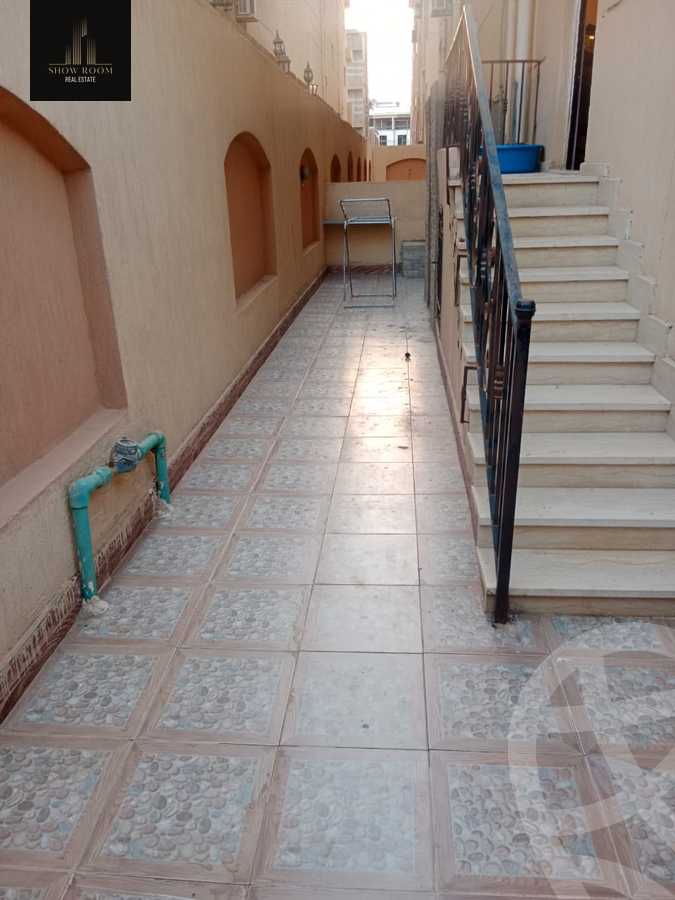 https://aqarmap.com.eg/en/listing/5630716-for-sale-cairo-new-cairo-compounds-el-mostashareen-compound