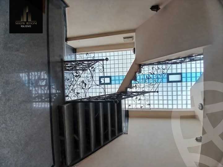 https://aqarmap.com.eg/en/listing/5741217-for-sale-cairo-new-cairo-first-settlement-neighbourhood-9-el-shaikh-mohamed-al-gizawy-st