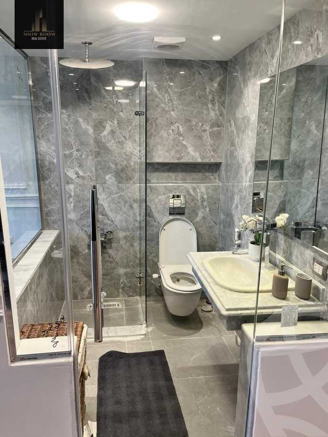 https://aqarmap.com.eg/ar/listing/5756403-for-sale-cairo-new-cairo-compounds-mountain-view-hyde-park