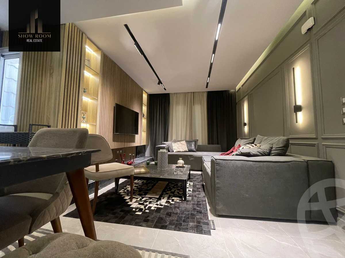 https://aqarmap.com.eg/ar/listing/5756403-for-sale-cairo-new-cairo-compounds-mountain-view-hyde-park