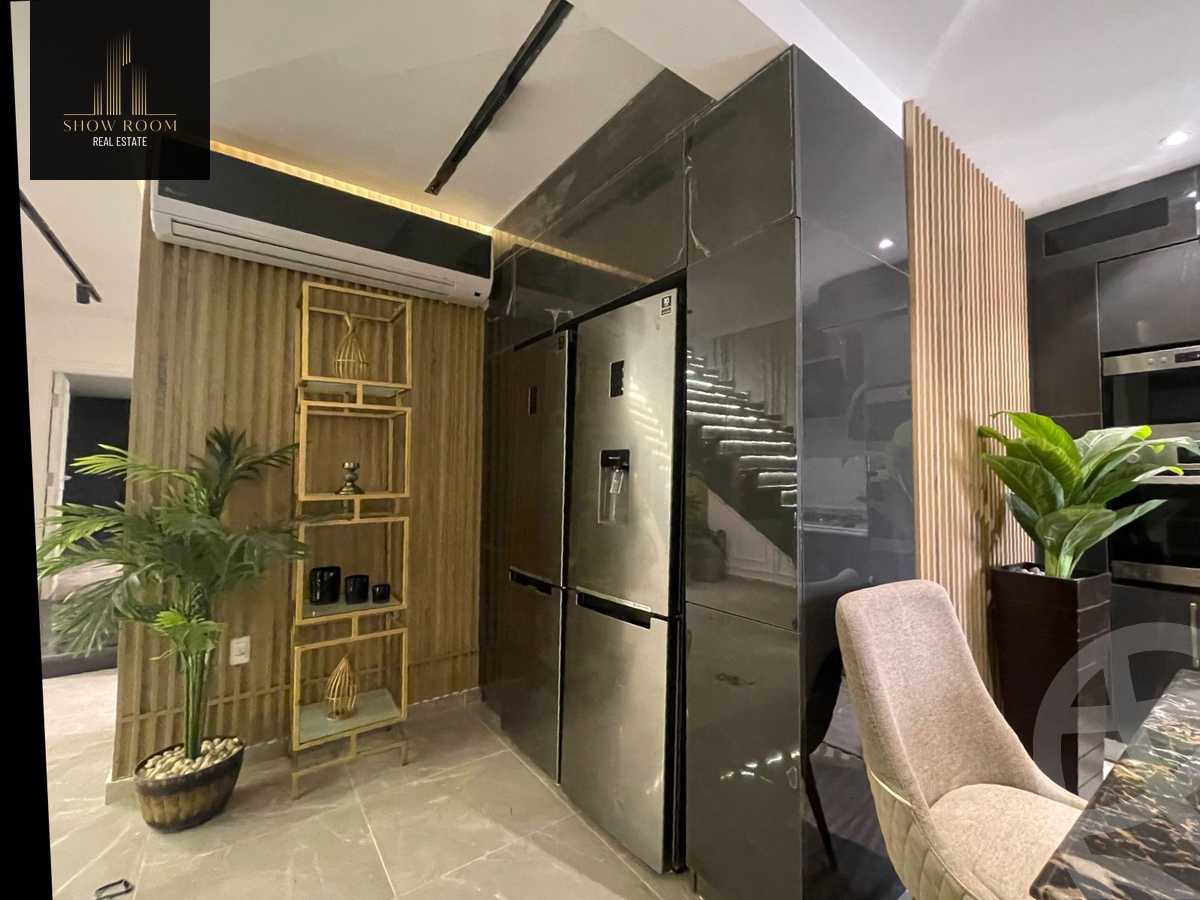 https://aqarmap.com.eg/ar/listing/5756403-for-sale-cairo-new-cairo-compounds-mountain-view-hyde-park