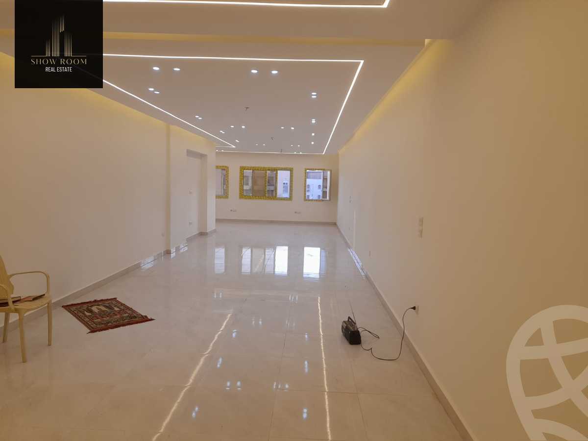 https://aqarmap.com.eg/en/listing/5777038-for-sale-cairo-new-cairo-compounds-kmbwnd-lnkhyl