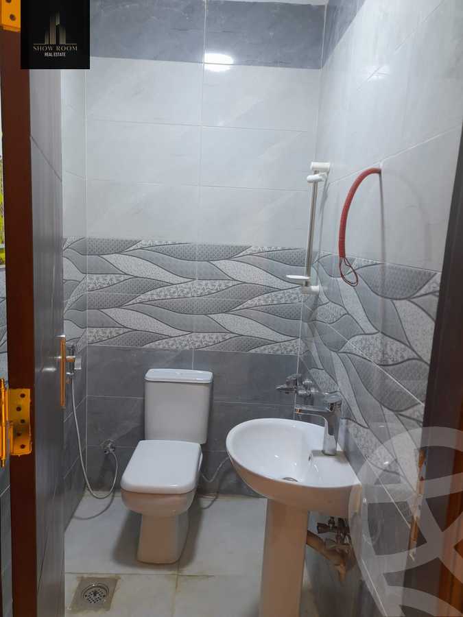 https://aqarmap.com.eg/en/listing/5777038-for-sale-cairo-new-cairo-compounds-kmbwnd-lnkhyl