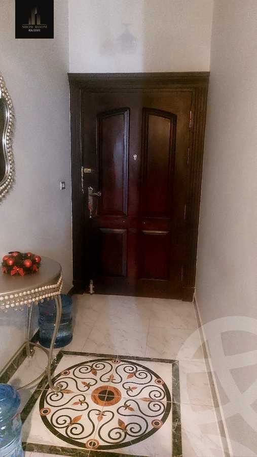 https://aqarmap.com.eg/en/listing/5777067-for-sale-cairo-new-cairo-compounds-kmbwnd-lnkhyl