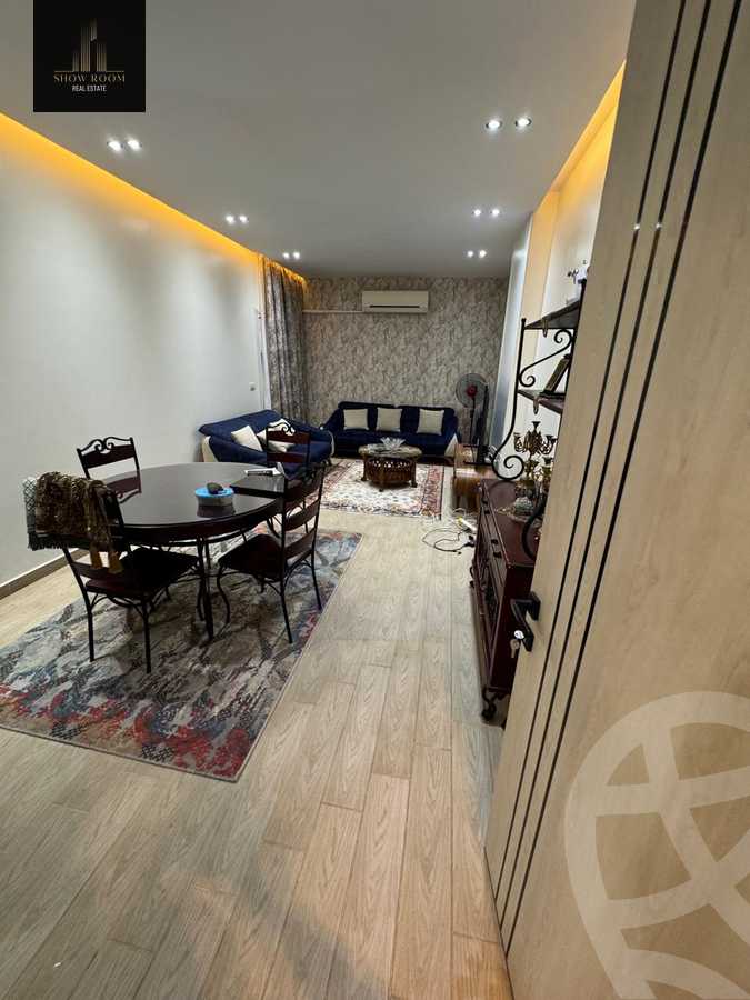 https://aqarmap.com.eg/en/listing/5812328-for-sale-cairo-new-cairo-ganob-el-akadamiya-abd-el-malek-ibn-marwan-st
