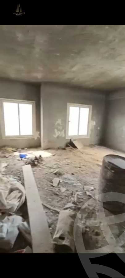 https://aqarmap.com.eg/ar/listing/5967953-for-sale-cairo-new-cairo-ganob-el-akadamiya-orouba-axis