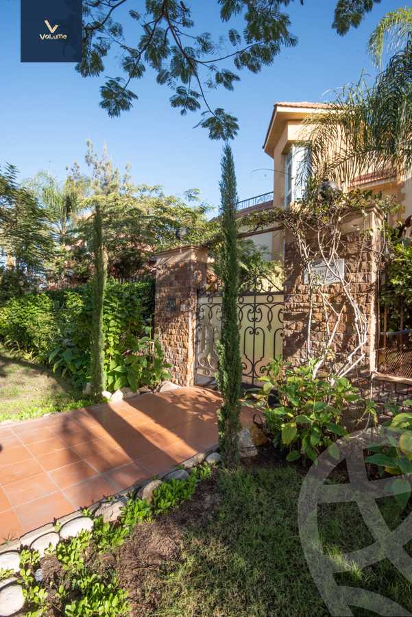 https://aqarmap.com.eg/en/listing/5096264-for-sale-cairo-el-sheikh-zayed-city-lshykh-zyd-ljdyd-golf-el-solimanya