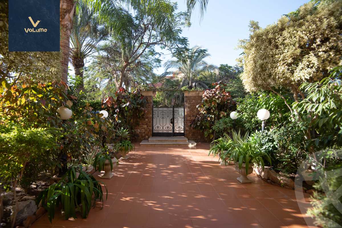 https://aqarmap.com.eg/en/listing/5096264-for-sale-cairo-el-sheikh-zayed-city-lshykh-zyd-ljdyd-golf-el-solimanya