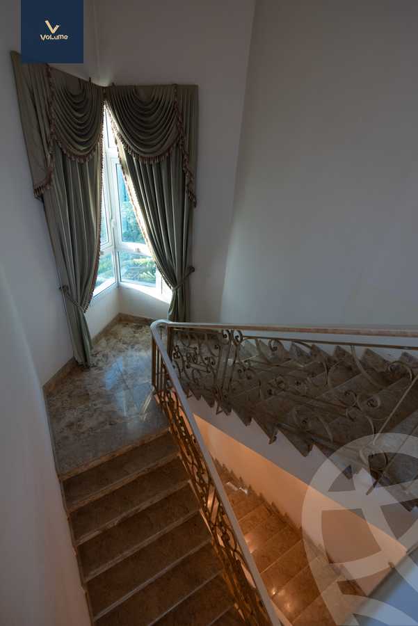 https://aqarmap.com.eg/en/listing/5096264-for-sale-cairo-el-sheikh-zayed-city-lshykh-zyd-ljdyd-golf-el-solimanya