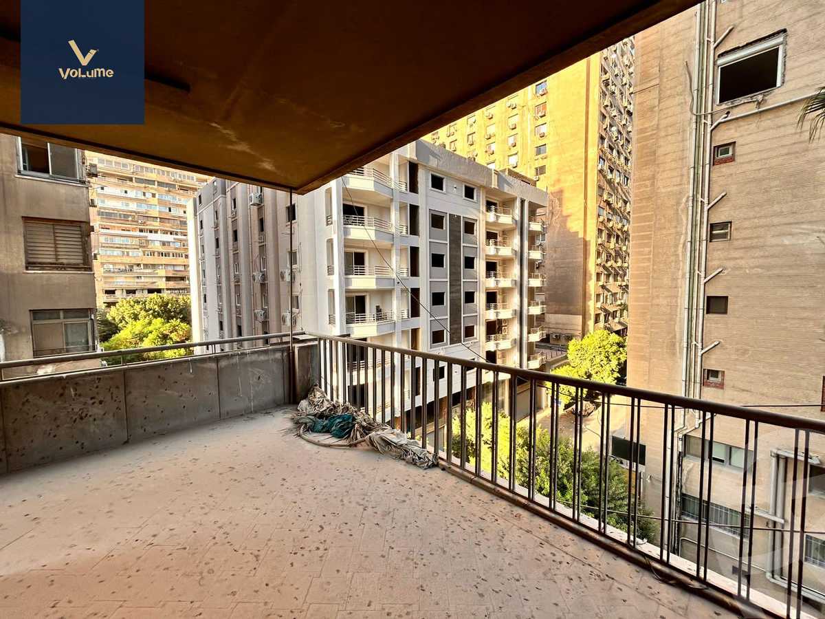 https://aqarmap.com.eg/en/listing/5232165-for-sale-cairo-ljyz-shareaa-morad  charel degol