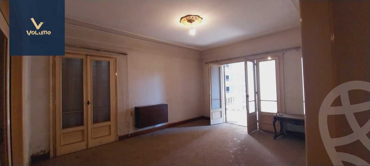https://aqarmap.com.eg/en/listing/5232165-for-sale-cairo-ljyz-shareaa-morad  charel degol