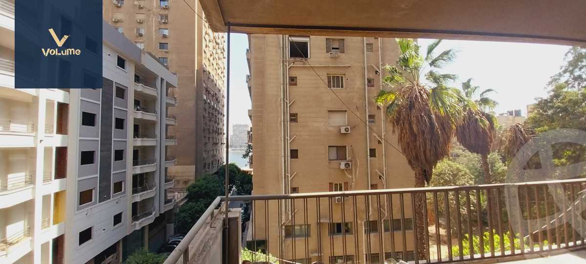 https://aqarmap.com.eg/en/listing/5232165-for-sale-cairo-ljyz-shareaa-morad  charel degol