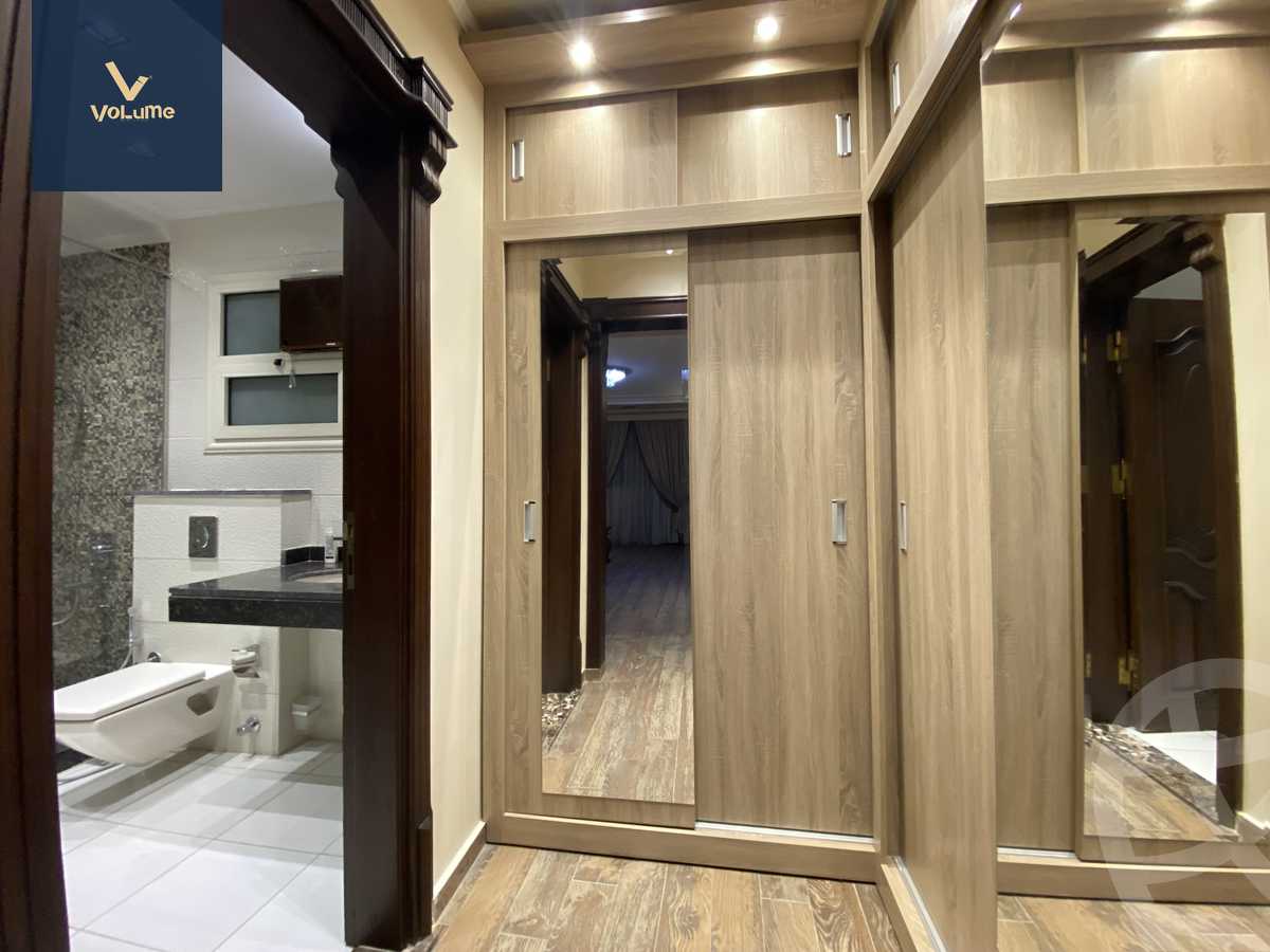 https://aqarmap.com.eg/en/listing/5843036-for-sale-cairo-dokki-mohey-el-din-abo-el-ezz