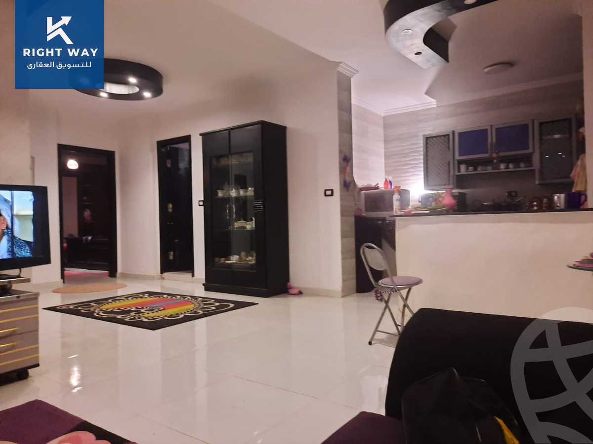 https://aqarmap.com.eg/ar/listing/5279374-for-sale-cairo-hadayek-el-ahram-mntq-d