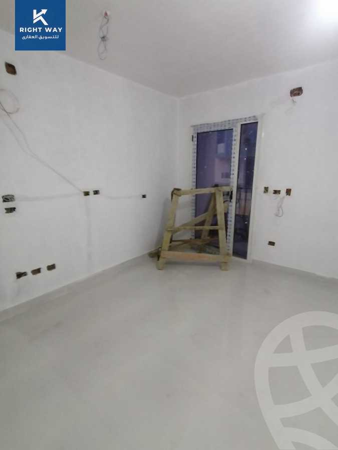 https://aqarmap.com.eg/ar/listing/5602578-for-sale-cairo-new-cairo-compounds-rinad-city-compound-housing-association