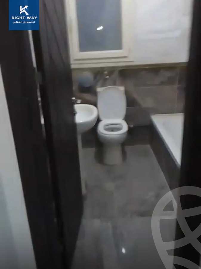 https://aqarmap.com.eg/en/listing/5602732-for-rent-cairo-new-cairo-sharq-el-akadamiya-al-tahrir-st