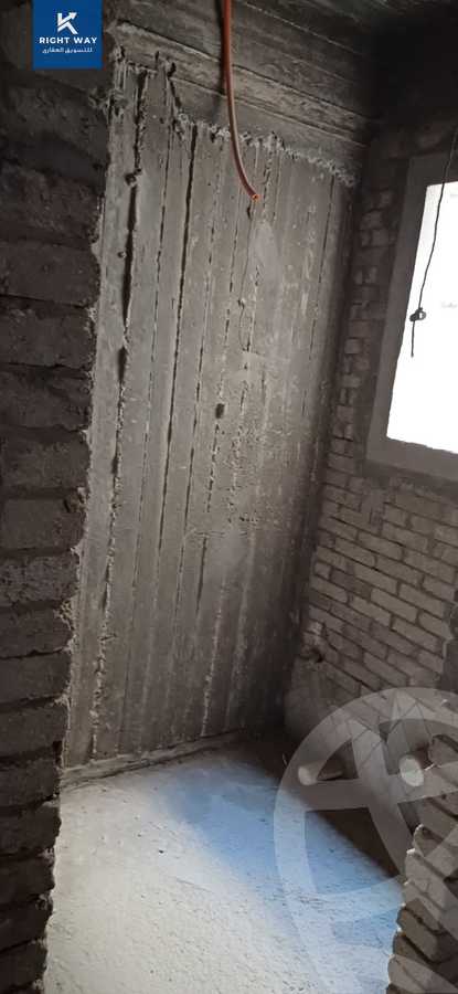https://aqarmap.com.eg/ar/listing/5616620-for-sale-cairo-new-cairo-compounds-mountain-view-hyde-park