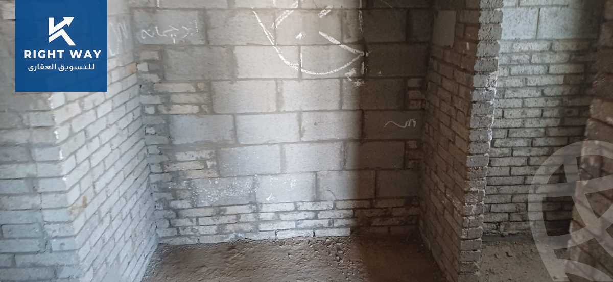 https://aqarmap.com.eg/ar/listing/5616620-for-sale-cairo-new-cairo-compounds-mountain-view-hyde-park