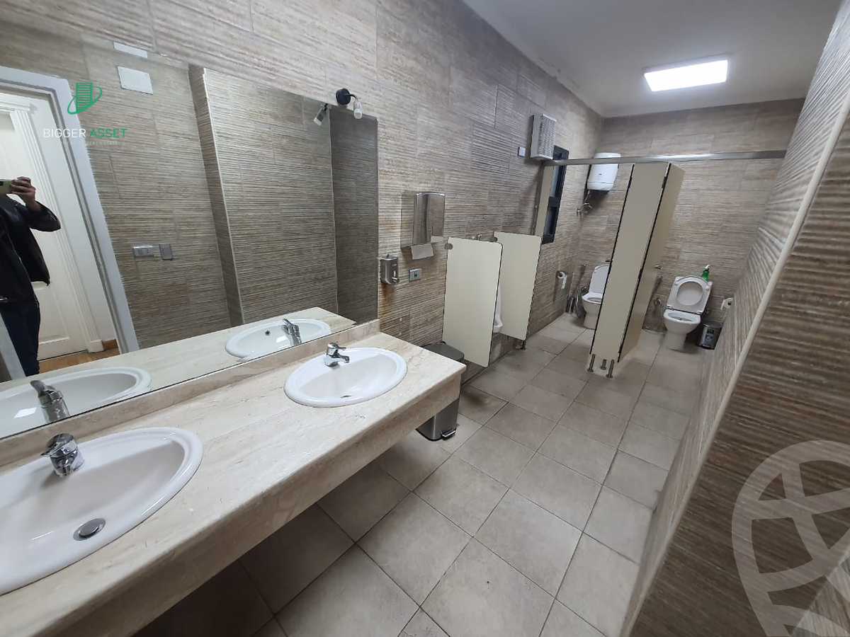 https://aqarmap.com.eg/ar/listing/5941543-for-rent-cairo-el-maadi-sarayat-el-maadi-no-22