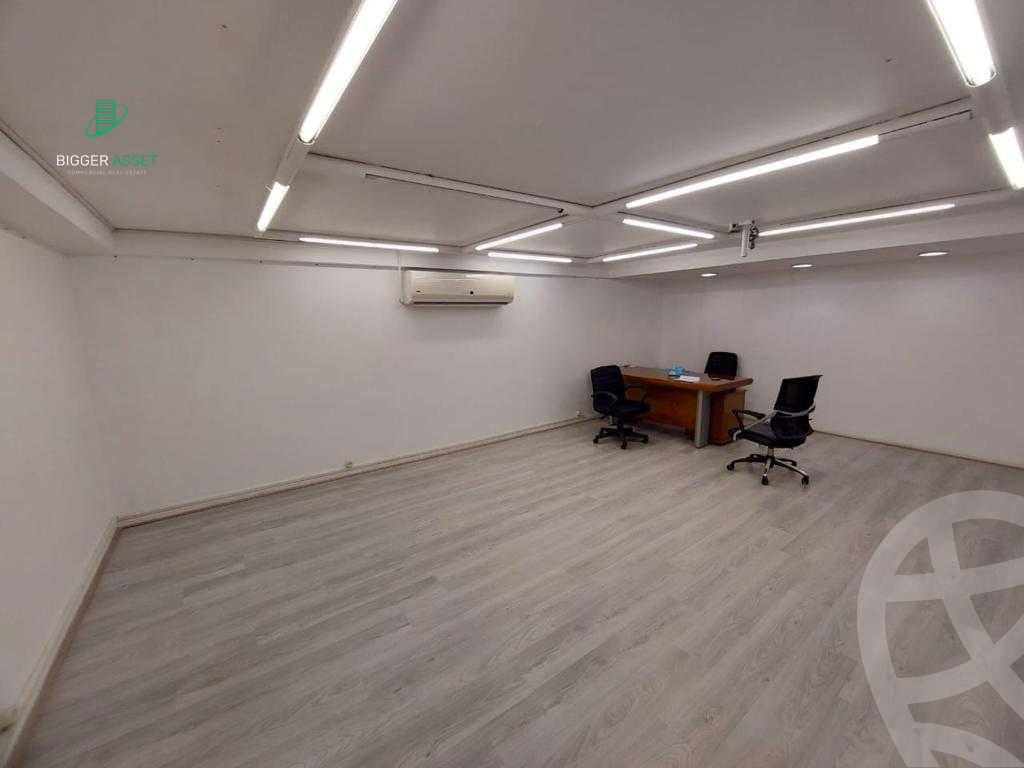 https://aqarmap.com.eg/ar/listing/5924635-for-rent-cairo-el-maadi-sarayat-el-maadi-no-22