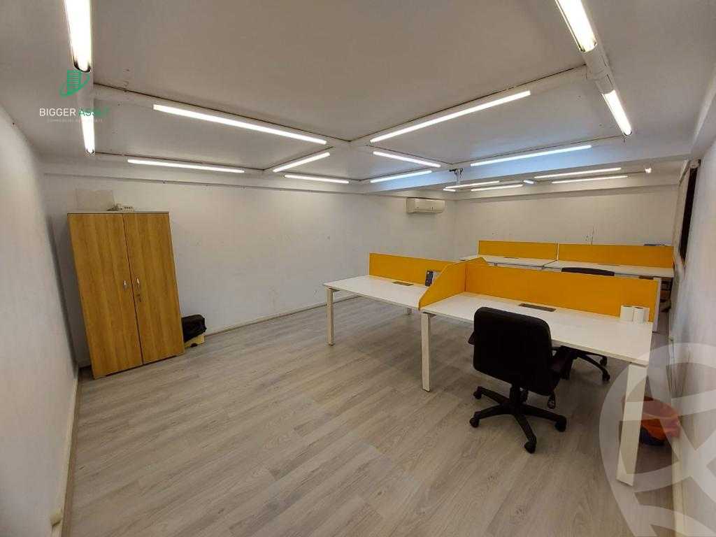 https://aqarmap.com.eg/ar/listing/5924635-for-rent-cairo-el-maadi-sarayat-el-maadi-no-22