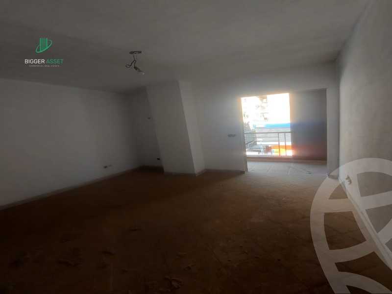 https://aqarmap.com.eg/en/listing/5280333-for-rent-cairo-el-maadi-sarayat-el-maadi-street-11