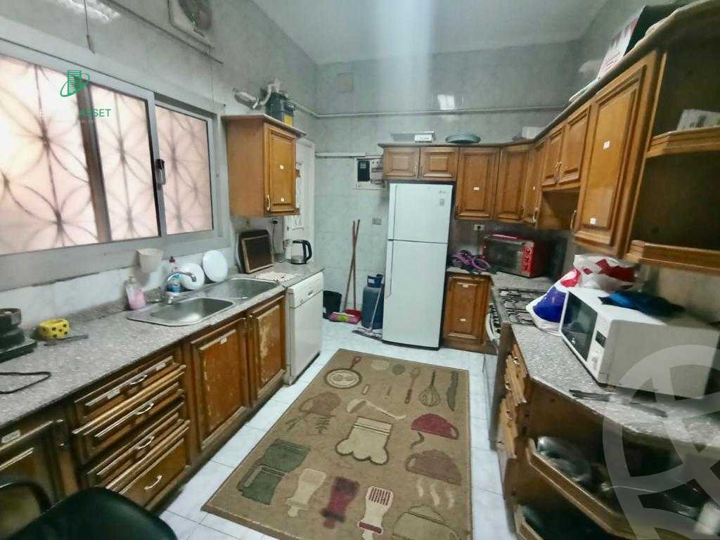 https://aqarmap.com.eg/ar/listing/5280389-for-rent-cairo-el-maadi-sarayat-el-maadi-street-12