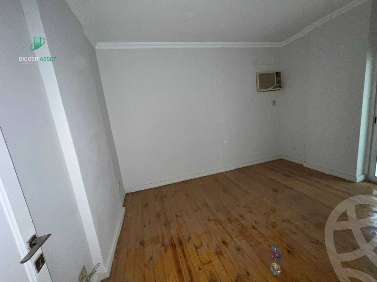 https://aqarmap.com.eg/en/listing/5280569-for-rent-cairo-el-maadi-sarayat-el-maadi-street-82
