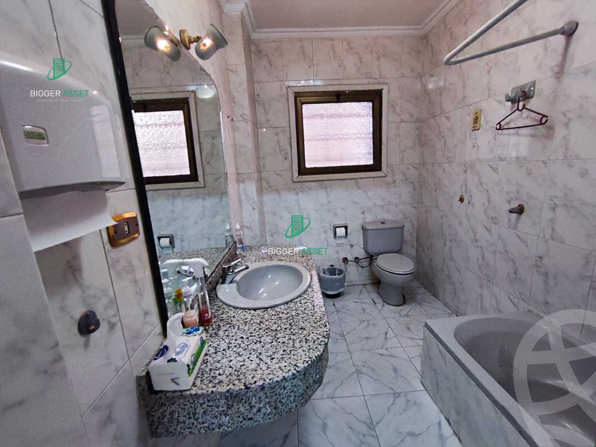 https://aqarmap.com.eg/ar/listing/5940208-for-rent-cairo-el-maadi-sarayat-el-maadi-el-nahda-st