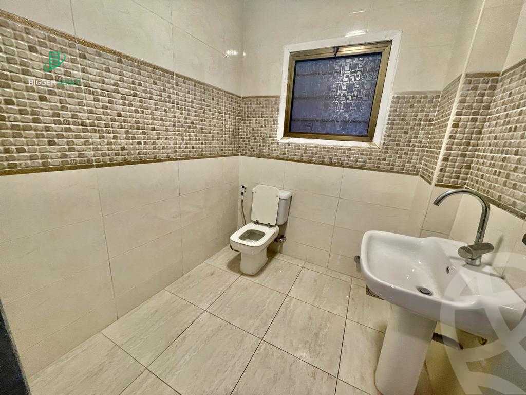 https://aqarmap.com.eg/en/listing/5280658-for-rent-cairo-el-maadi-sarayat-el-maadi-street-12