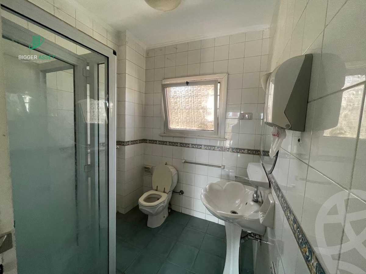 https://aqarmap.com.eg/en/listing/5280713-for-rent-cairo-el-maadi-sarayat-el-maadi-no-22