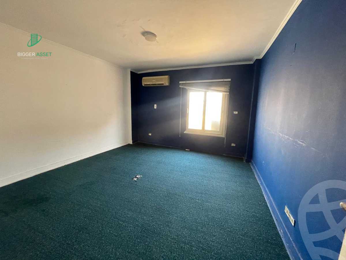 https://aqarmap.com.eg/en/listing/5280713-for-rent-cairo-el-maadi-sarayat-el-maadi-no-22