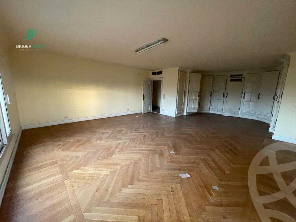 https://aqarmap.com.eg/ar/listing/5282441-for-rent-cairo-el-maadi-sarayat-el-maadi-street-18