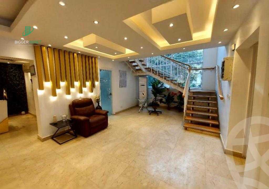 https://aqarmap.com.eg/en/listing/5910787-for-rent-cairo-el-maadi-sarayat-el-maadi-oraby-st