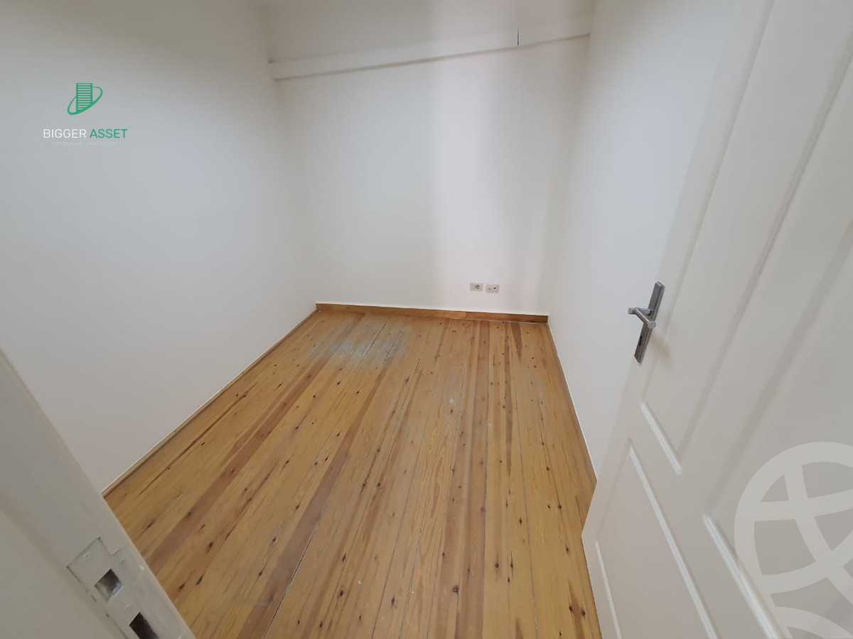 https://aqarmap.com.eg/en/listing/5284111-for-rent-cairo-el-maadi-sarayat-el-maadi-street-254