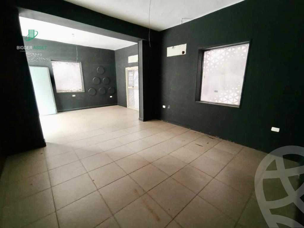 https://aqarmap.com.eg/en/listing/5298870-for-rent-cairo-el-maadi-degla-street-252