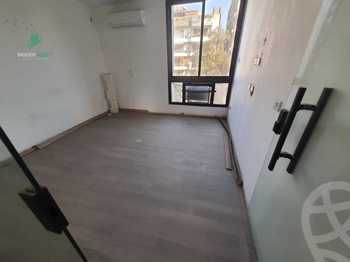 https://aqarmap.com.eg/ar/listing/5298929-for-rent-cairo-el-maadi-degla-street-252