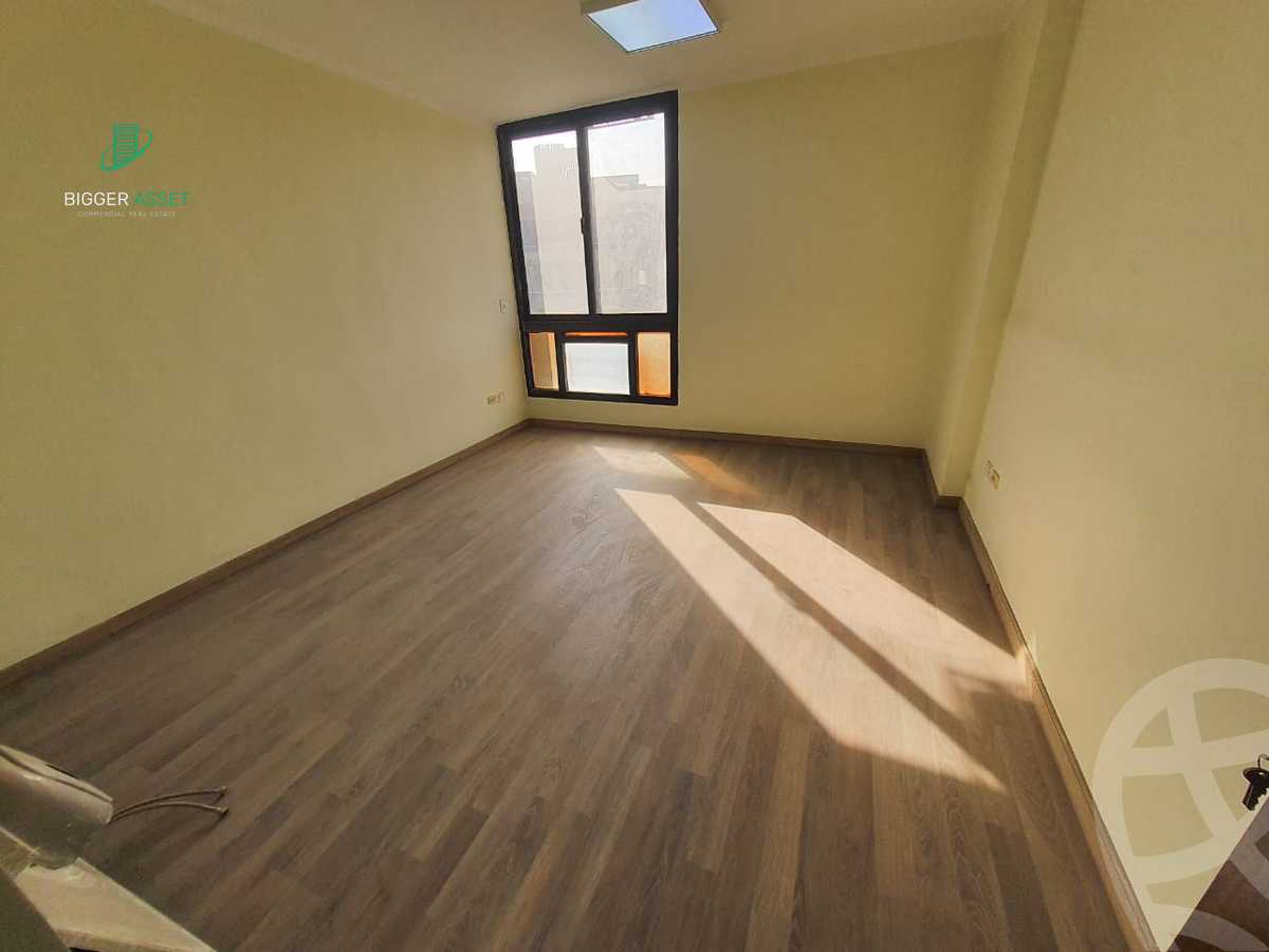 https://aqarmap.com.eg/en/listing/5299000-for-rent-cairo-el-maadi-degla-mydn-djl