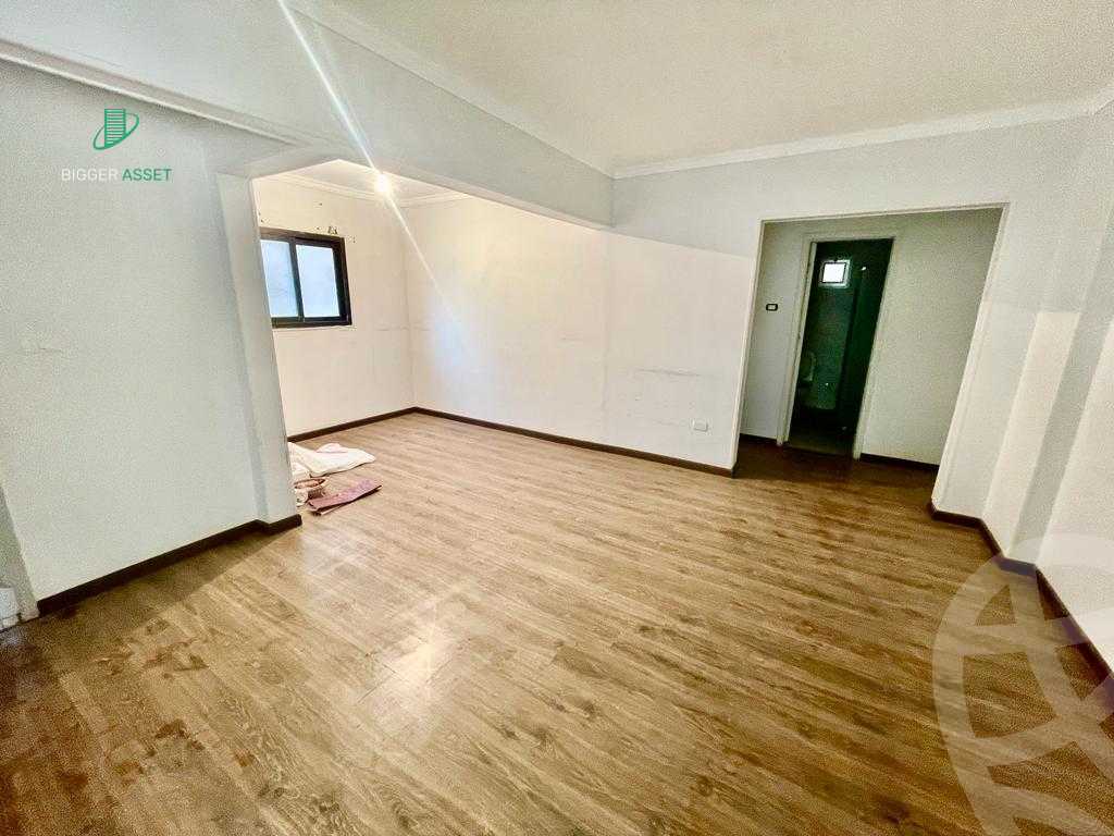 https://aqarmap.com.eg/en/listing/5302078-for-rent-cairo-el-maadi-el-maadi-el-gededa-street-296