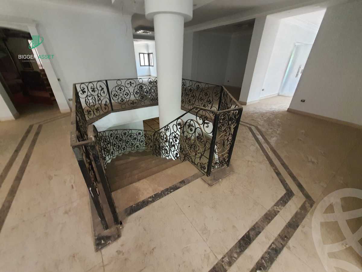 https://aqarmap.com.eg/ar/listing/5303649-for-rent-cairo-el-maadi-el-maadi-el-gededa-street-276