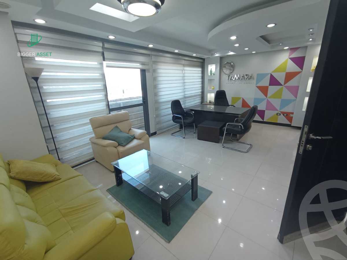 https://aqarmap.com.eg/ar/listing/5303902-for-rent-cairo-el-maadi-el-maadi-el-gededa-street-305