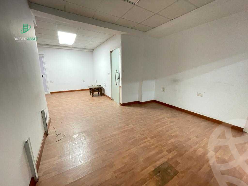 https://aqarmap.com.eg/ar/listing/5305264-for-rent-cairo-el-maadi-el-maadi-el-gededa-ahmed-kamel-st
