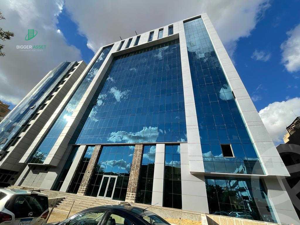 https://aqarmap.com.eg/ar/listing/5305615-for-rent-cairo-el-maadi-el-maadi-el-gededa-street-295