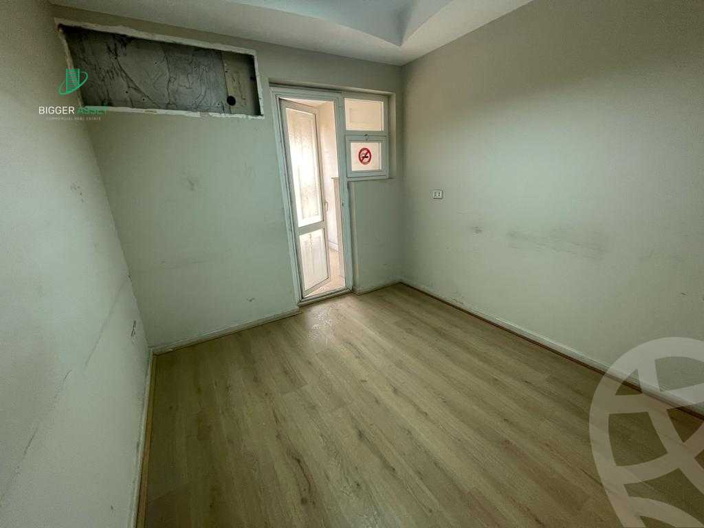 https://aqarmap.com.eg/en/listing/5306456-for-rent-cairo-el-maadi-kornish-el-maadi-al-mashtal-st