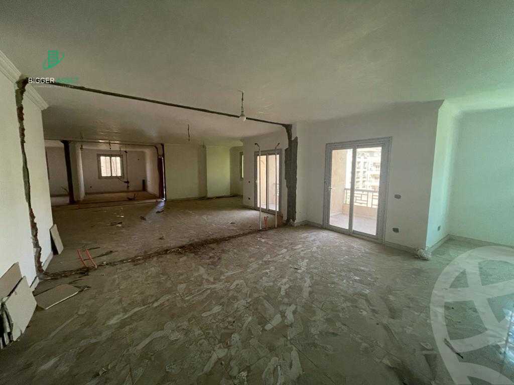 https://aqarmap.com.eg/ar/listing/5309612-for-rent-cairo-el-maadi-tryq-msr-hlwn-lzr-y